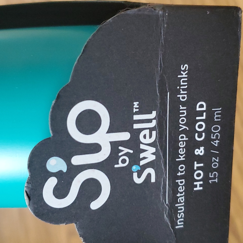 New Sip by Swell Water Bottle - Picture 7 of 7
